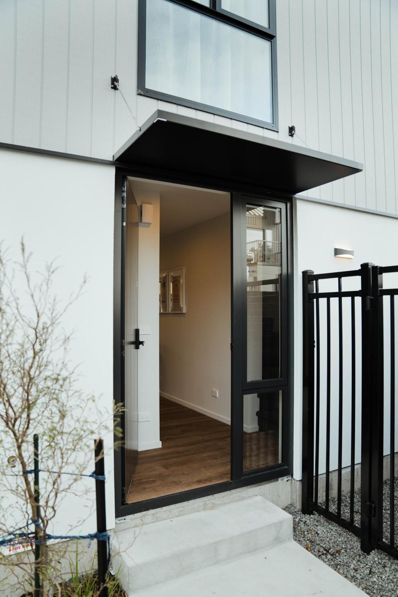 New Townhouse, Heart Of City Centre, 2 Bed 2 Bath, Car Park Christchurch Exteriör bild